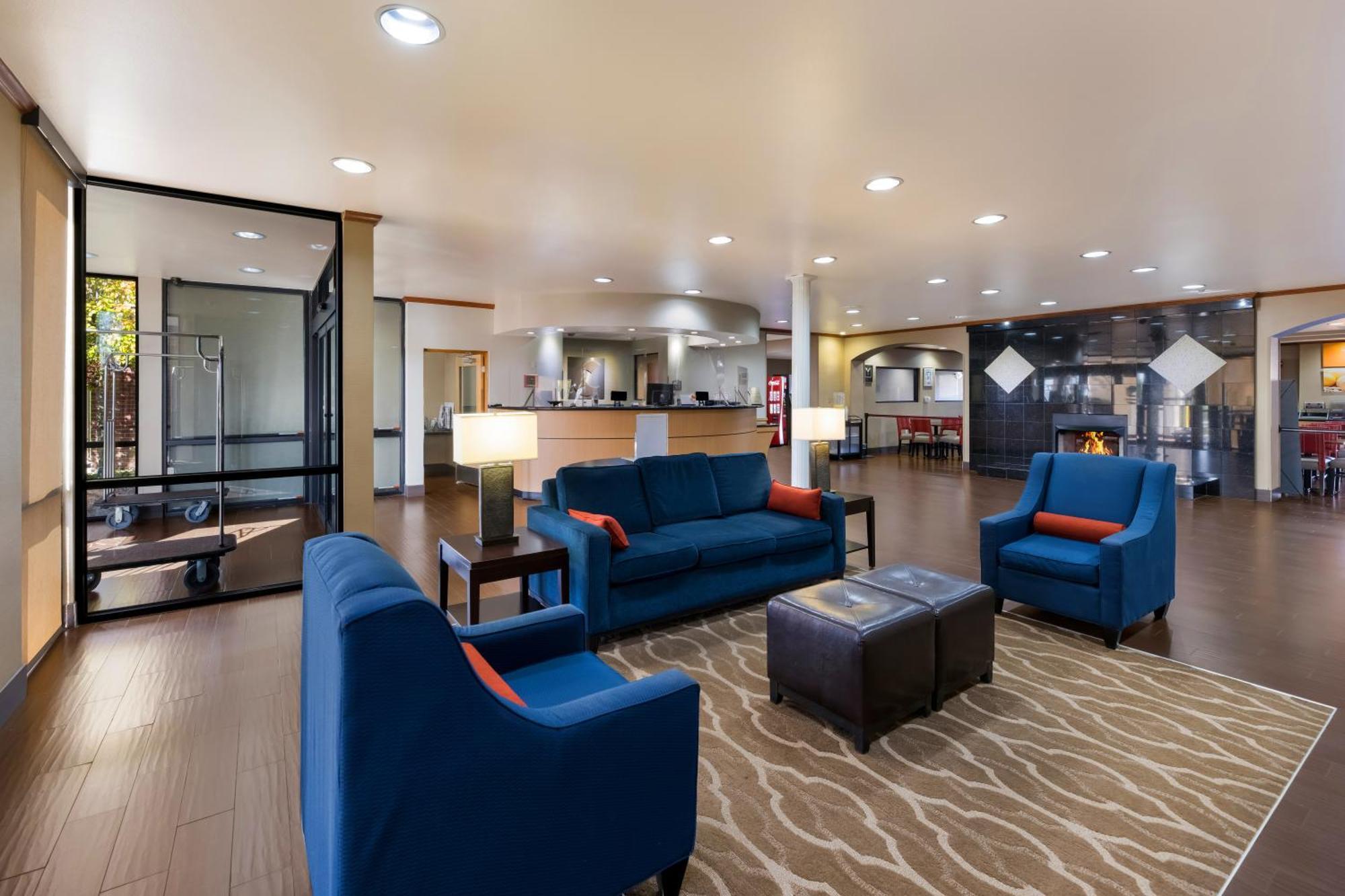 Comfort Suites El Paso West Екстериор снимка